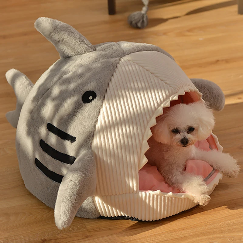 Enclosed Thermal Cat Cave Bed