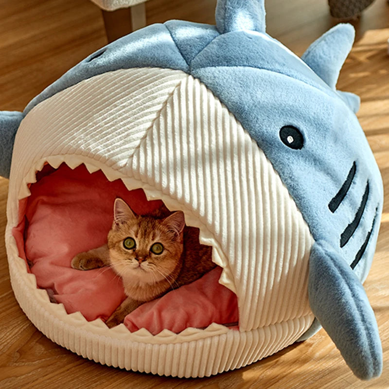 Enclosed Thermal Cat Cave Bed