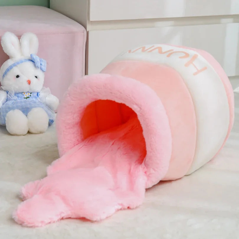 Honey Pot Enclosed Cat Bed
