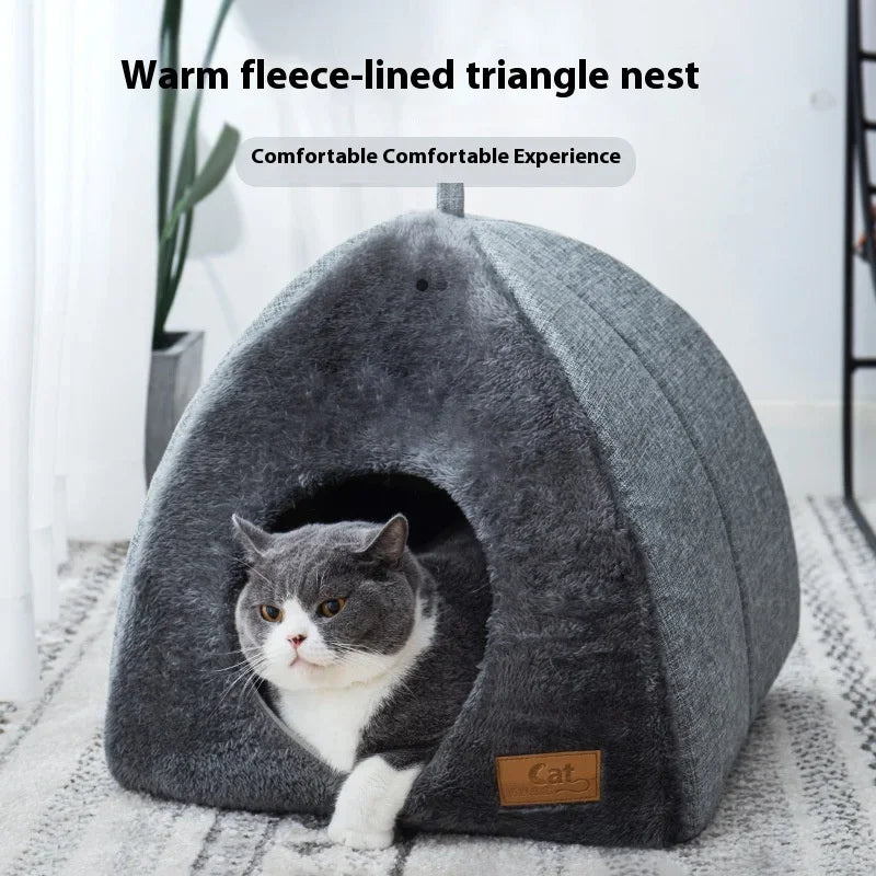 Warm Triangle Enclosed Cat Bed