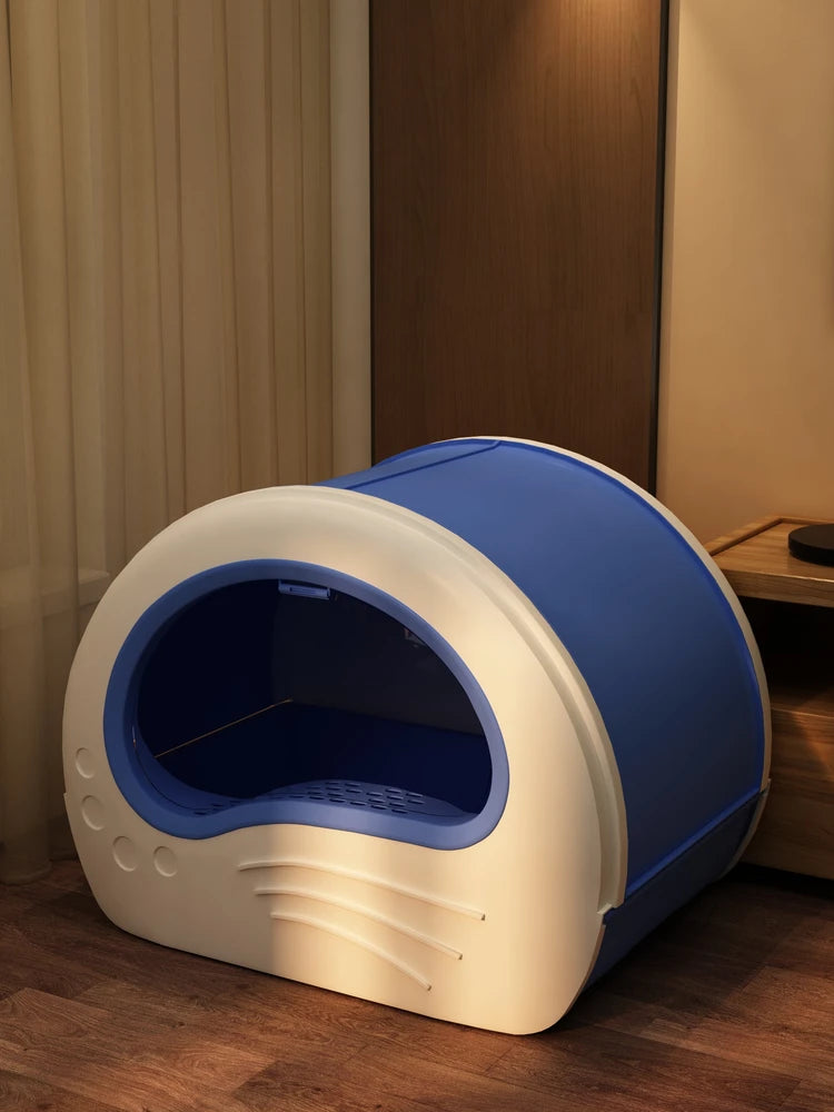 Spacious Fully Enclosed Cat Litter Box