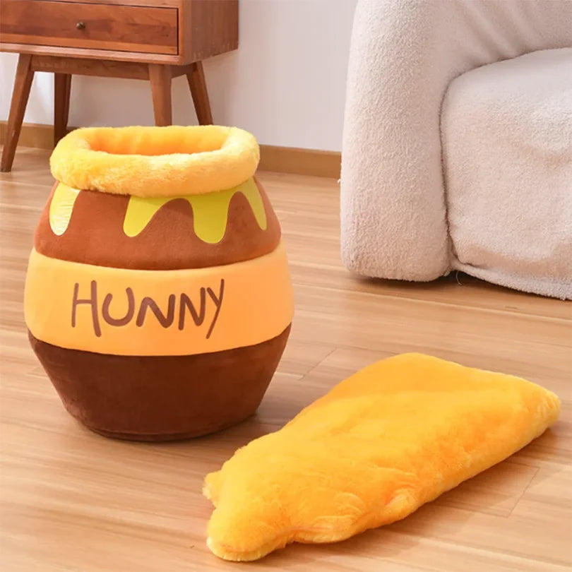 Honey Pot Enclosed Cat Bed